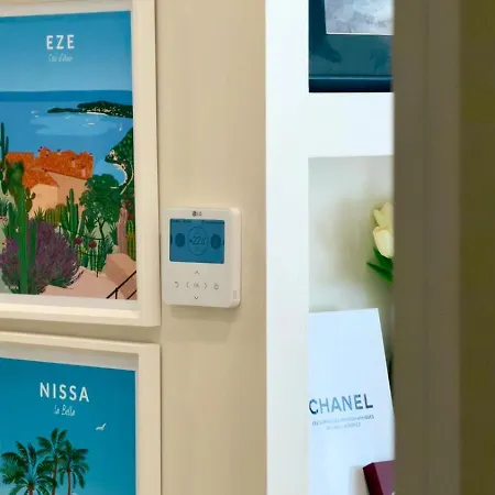 Port Of - Scooters Included Apartment